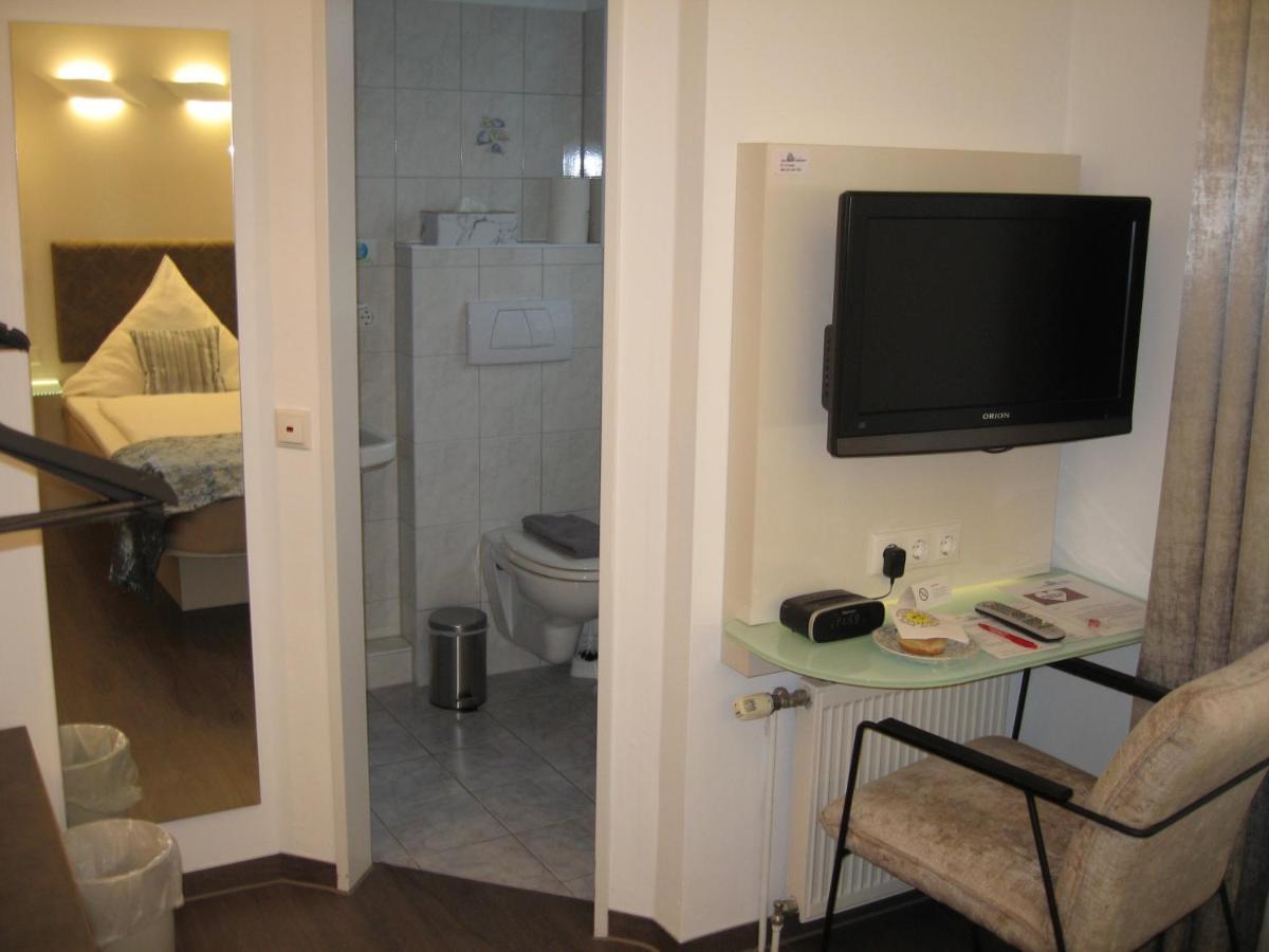בוסום Hotel Windjammer מראה חיצוני תמונה