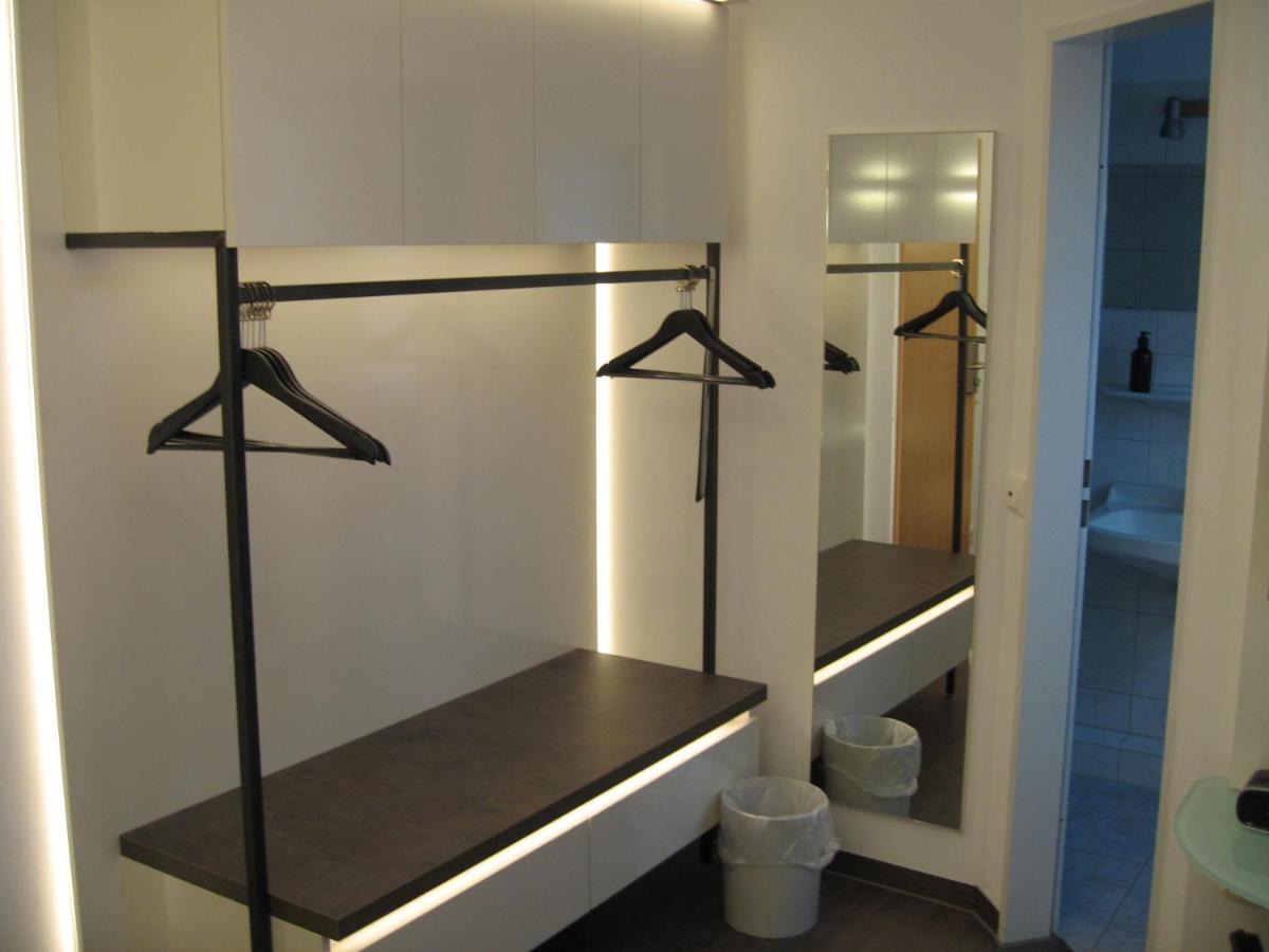 בוסום Hotel Windjammer מראה חיצוני תמונה
